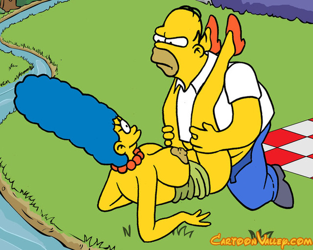 dirty toons sex homer picnic horny ends outdoor