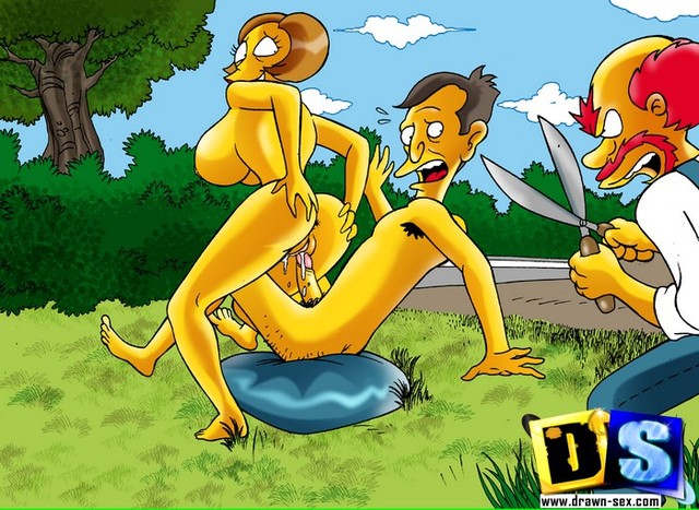 drawn busties porn simpsons drawn from busty beauty gals