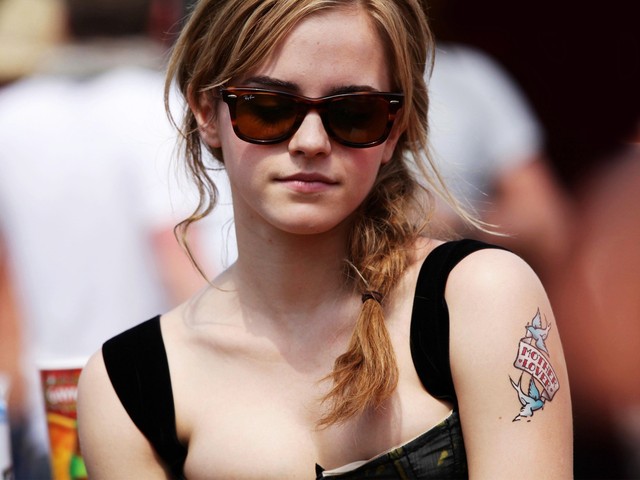 emma watson fakes wallpaper emma watson fake actress women tattoos mother