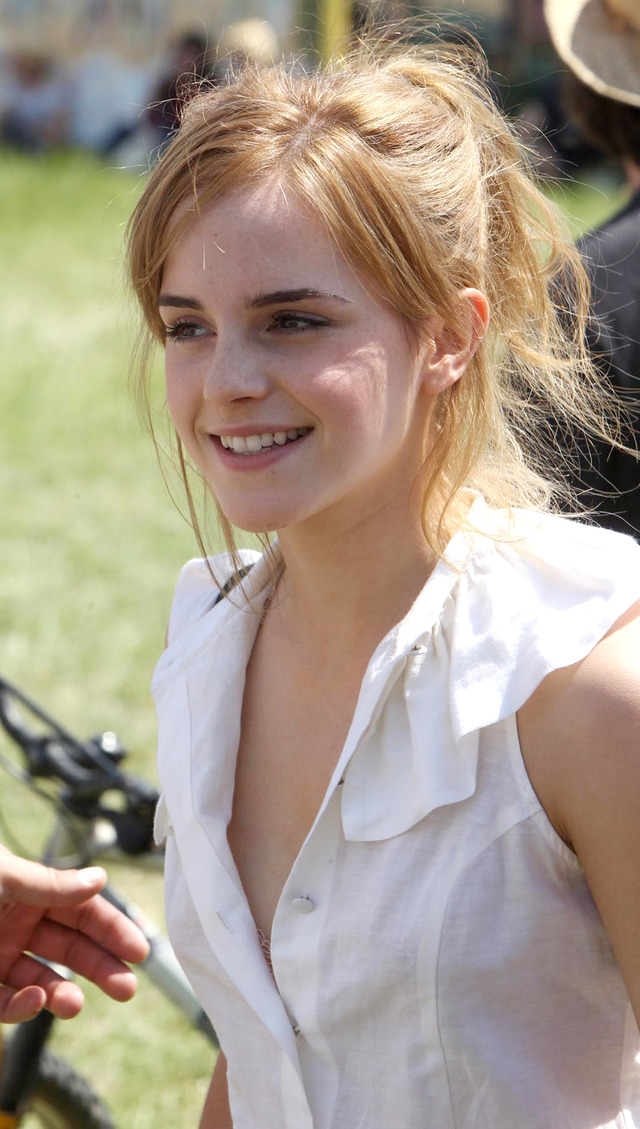 emma watson fakes emma watson bonnie fake wright match picarena