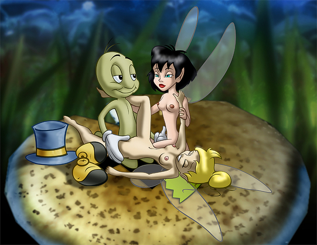 tinkerbell porn porn cartoon disney cartoons famous tinkerbell